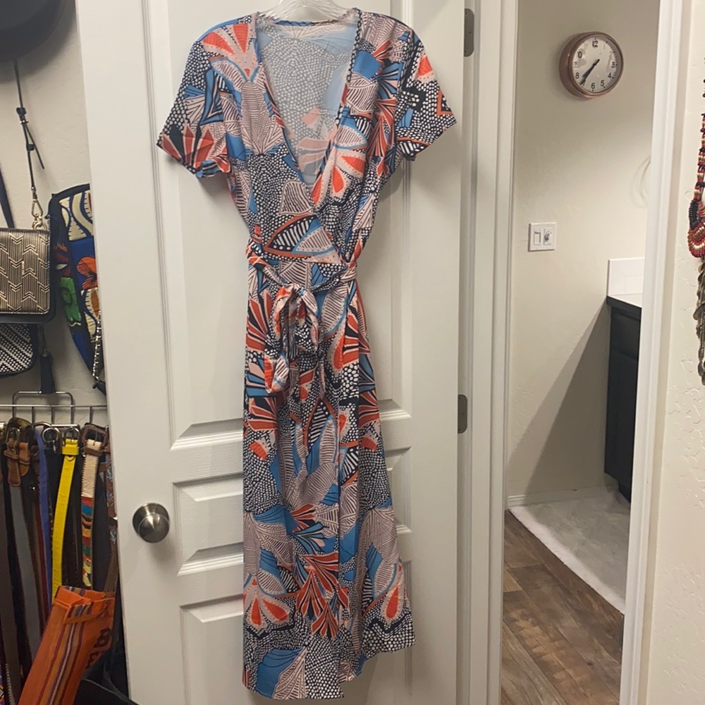 Patterned wrap dress